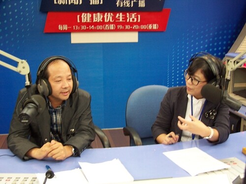 市二院主任周炯英为您讲解“儿童秋冬季常见病的预防”(2013-11-04)