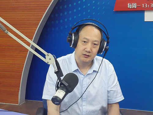 市一院眼科主任张作仁讲述如何预防青少年近视(2017-06-06)
